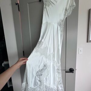 ALC ALESSA SATIN & LACE WHITE